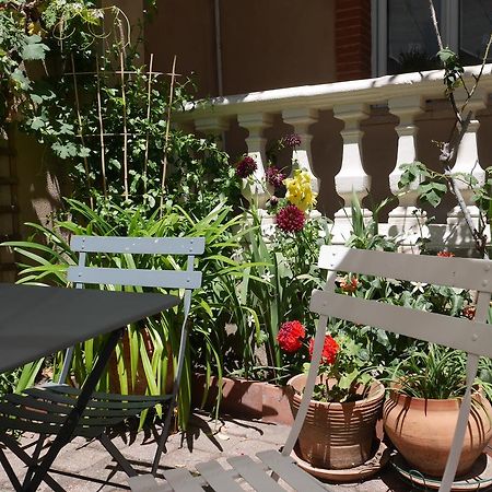 Les Loges Des Chalets Apartment Toulouse Exterior photo